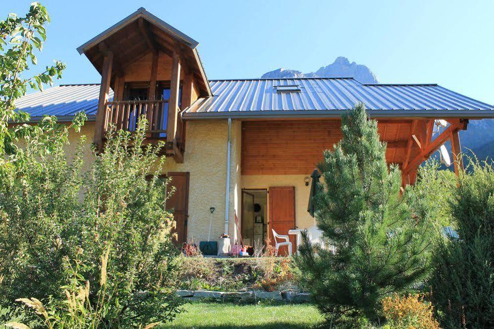 B&B La Borella Casa Conti Vallouise Esterno foto